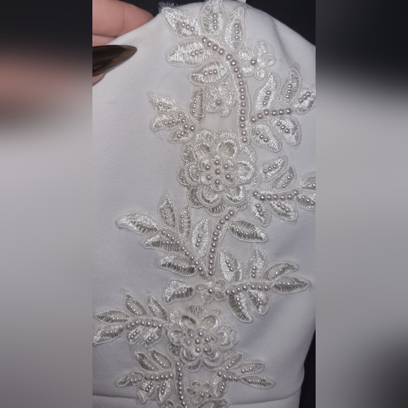 Altar’d State - Elliatt “Vow’d Reverie Dress - Picture 6 of 16